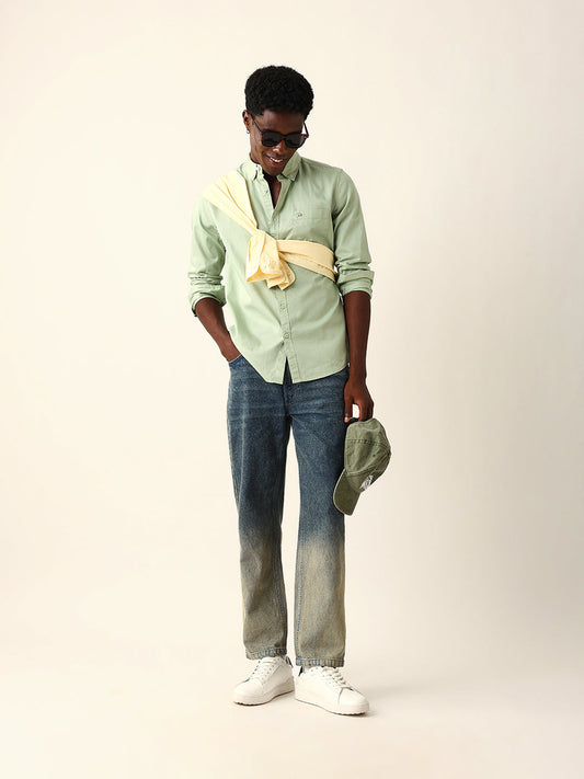 Light Green Solid Slim-Fit Casual Shirt with Button-Down Collar