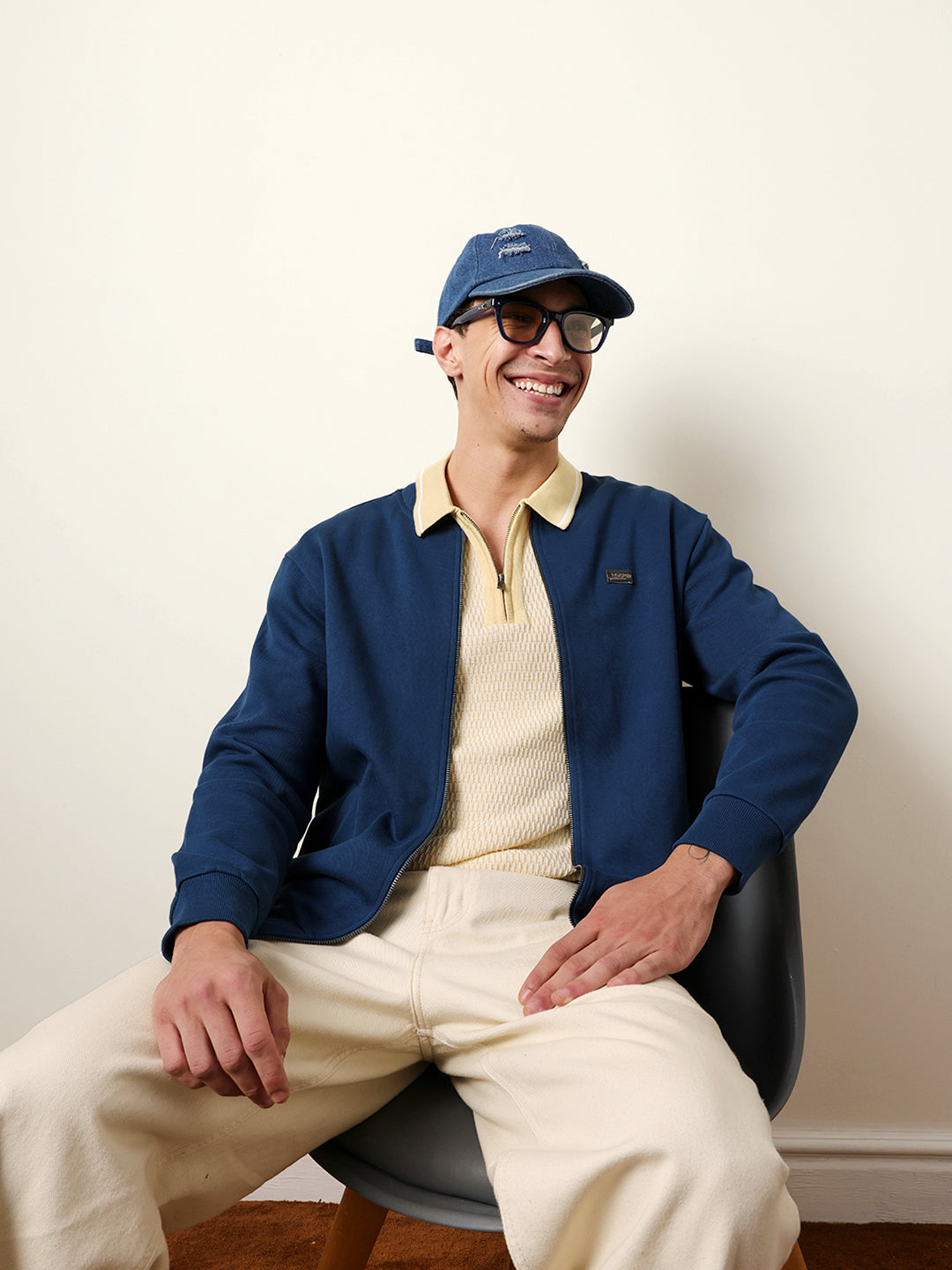 Blue Regular Fit Mock Neck Jacket with Zipper Closure – Classic Solid Design