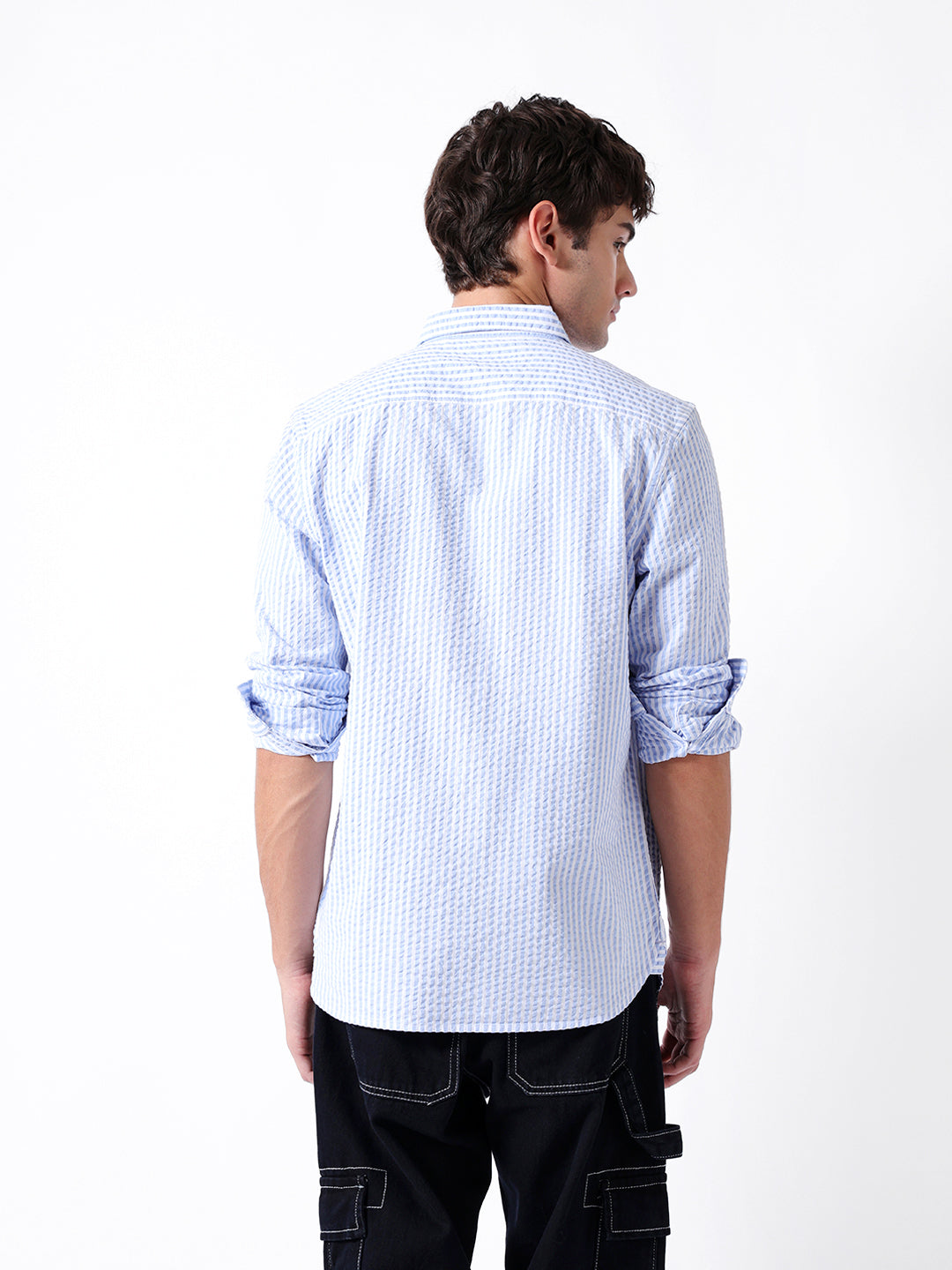 Blue & White Vertical Crinkled Pinstripe Slim Fit Casual Shirt