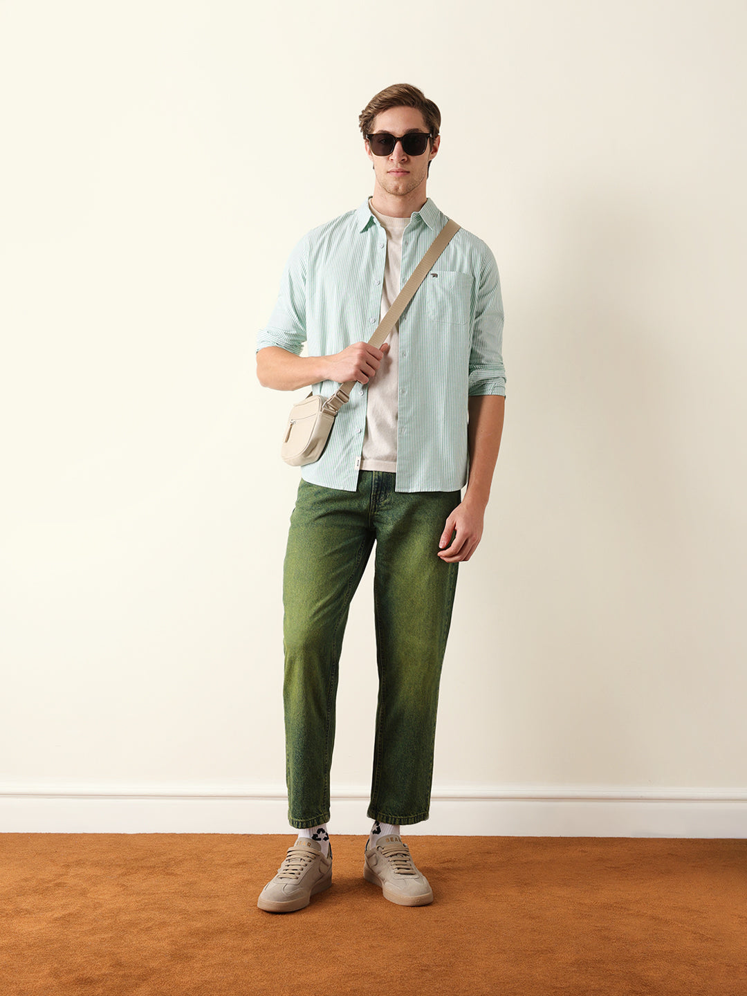 Green & White Vertical Woven Pinstriped Slim Fit Casual Shirt