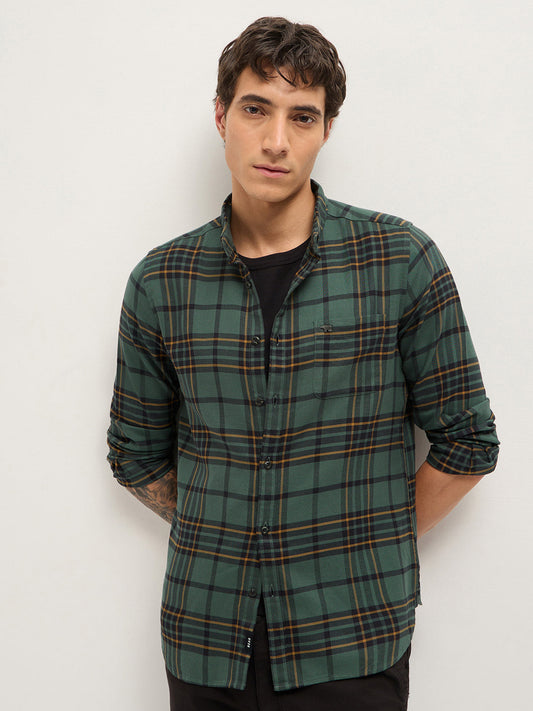 Green Checked Slim Fit Casual Shirt with Button-Down Collar