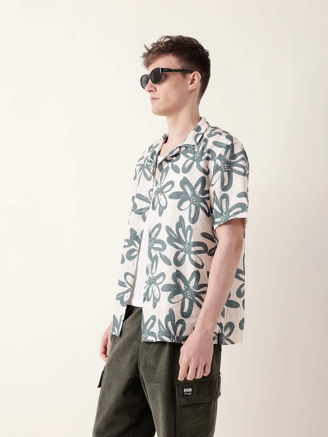 Teal Floral Motif Print Relaxed Fit Half-Sleeve Casual Shirt