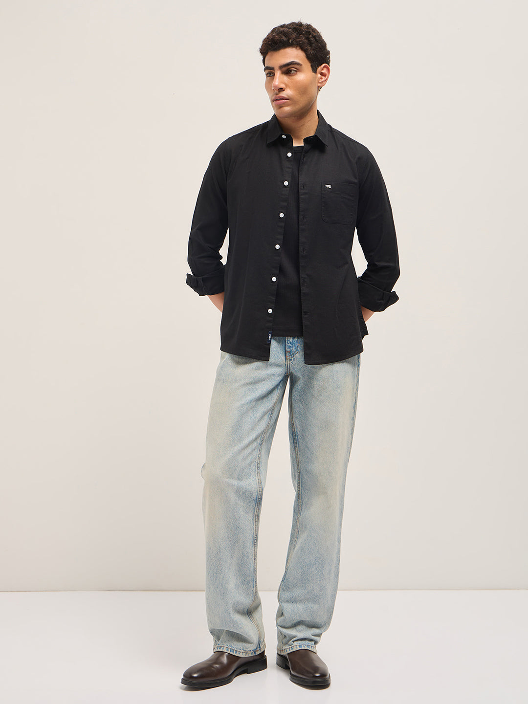 Black Cotton Linen Slim Fit Solid Casual Shirt