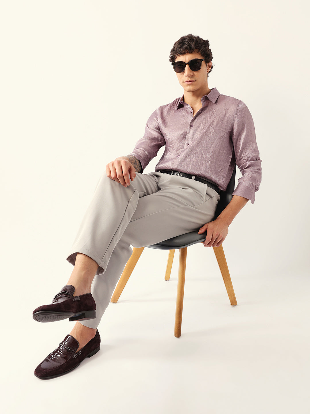 Light Purple Regular Fit Casual Shirt with Crinkle Effect & Subtle Sheen Finish