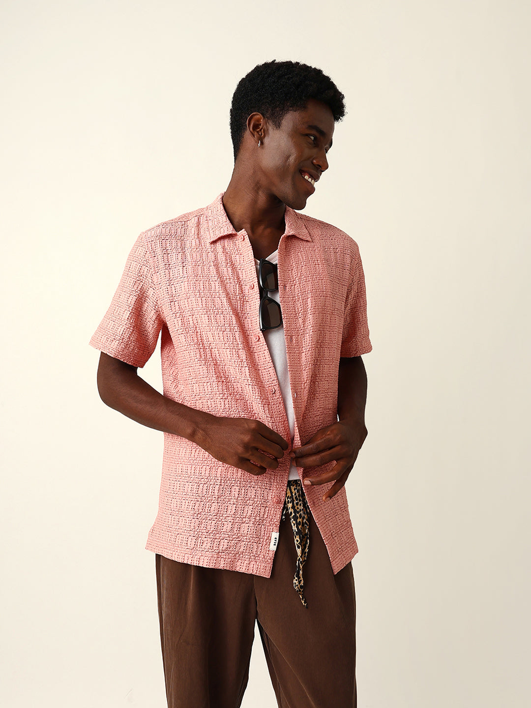 Peach Textured Geometric Relaxed Fit Casual Half Sleeve Shirt