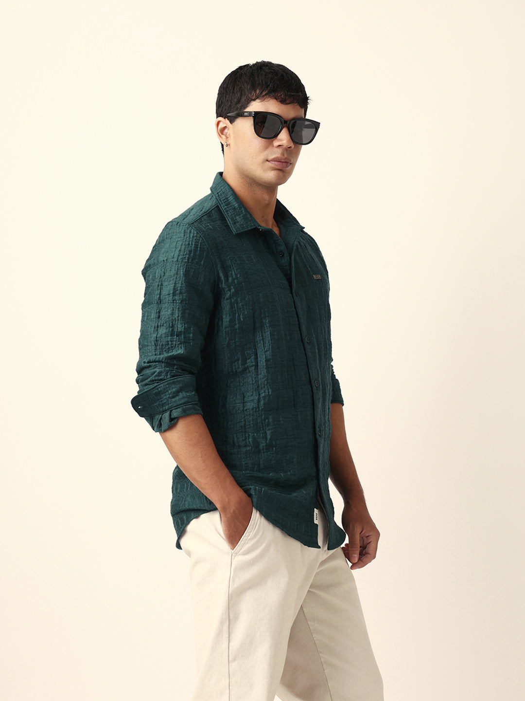 Green Textured Woven Self-Design Slim Fit Casual Shirt