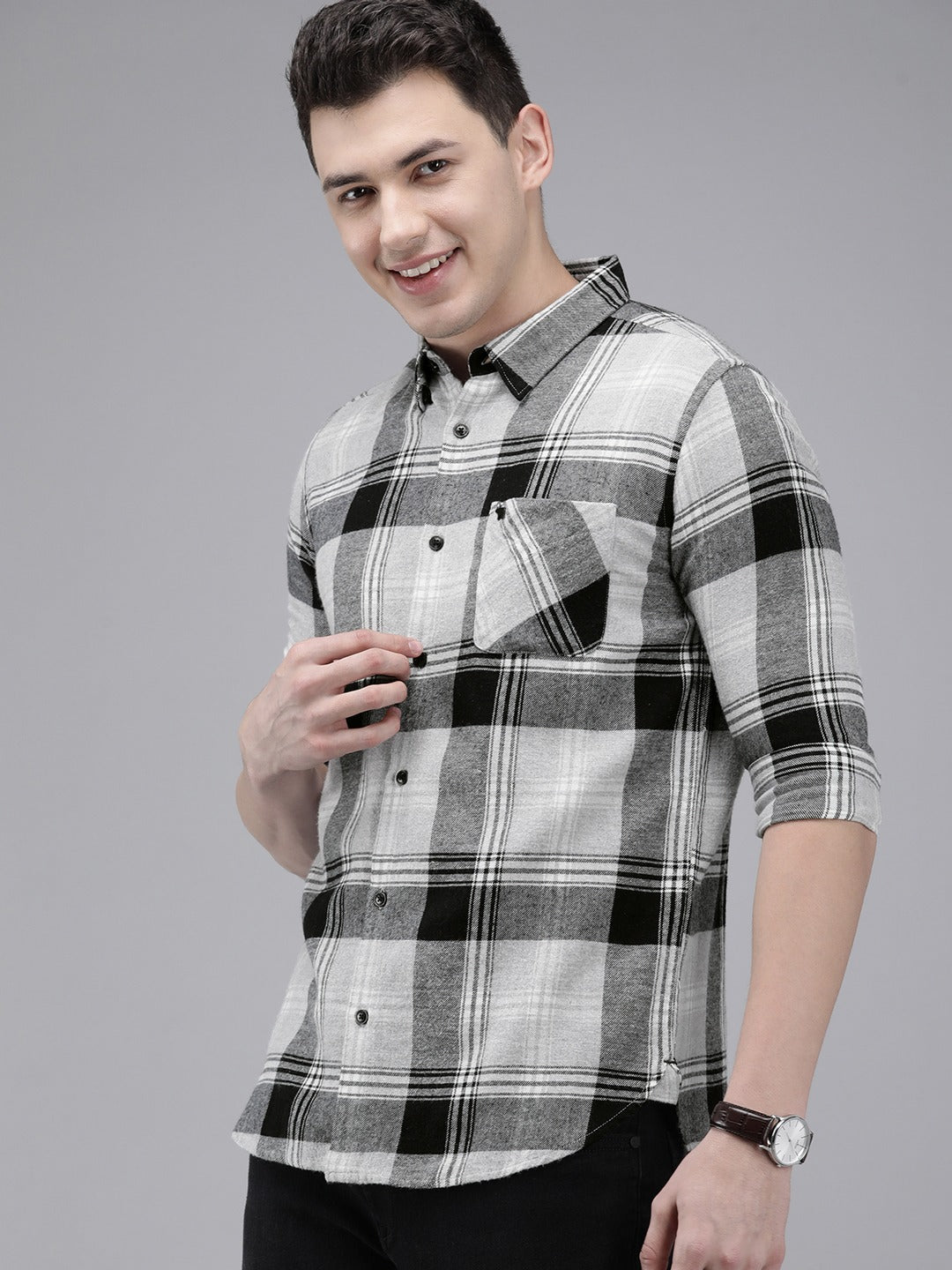 Men Slim Button-down Flannel Shirt