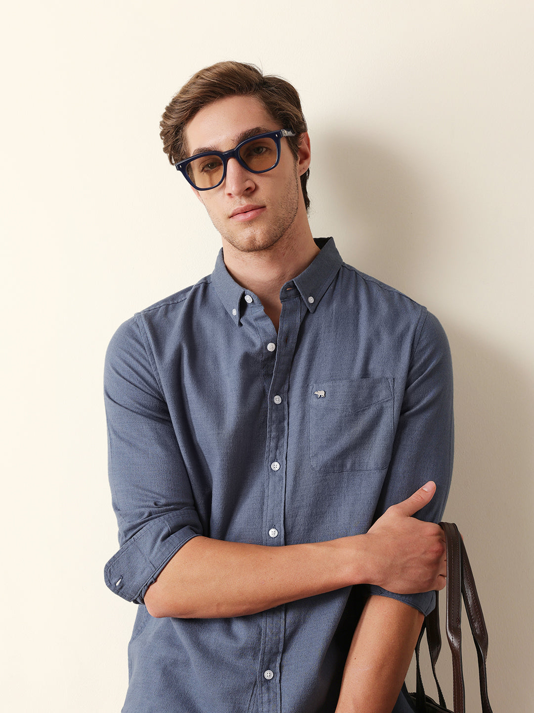 Blue Solid Slim Fit Cotton Casual Shirt