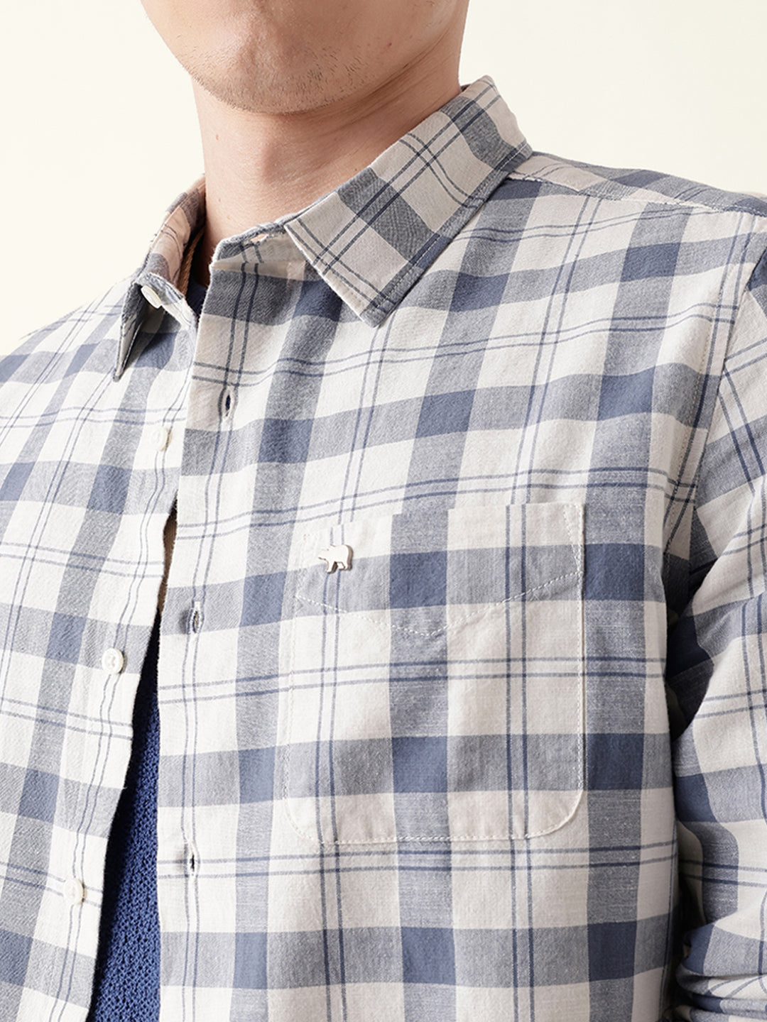 White with Blue Woven Checkered Slim Fit Casual Shirt