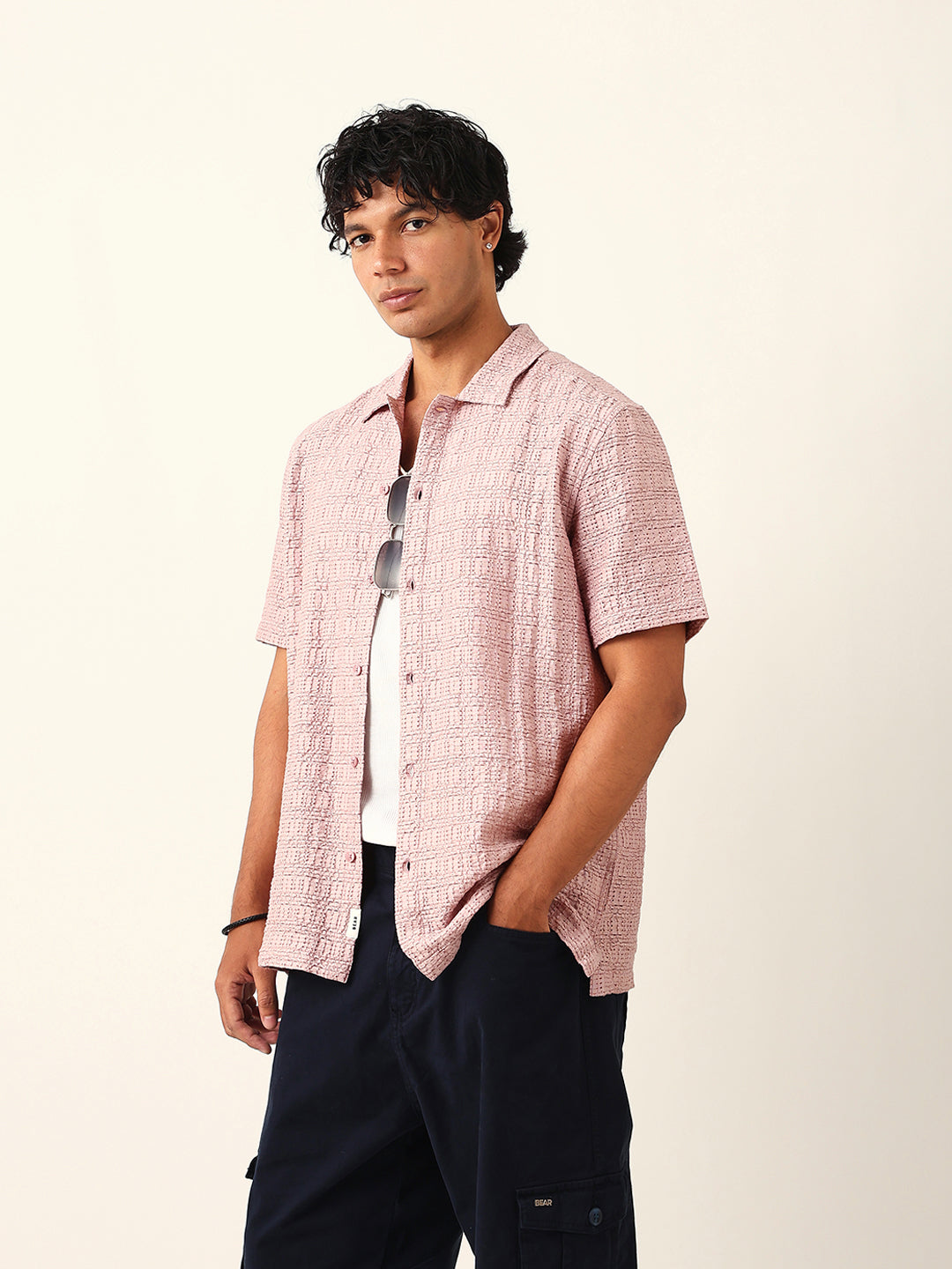 Light Pink Textured Geometric Relaxed Fit Casual Half Sleeve Shirt