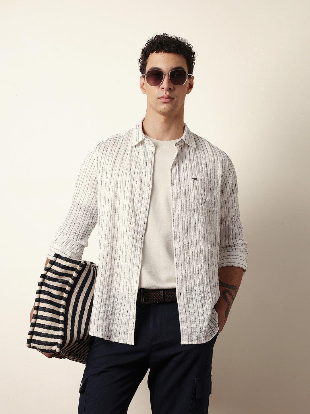 White Vertical Seersucker Pinstripe Slim Fit Casual Shirt