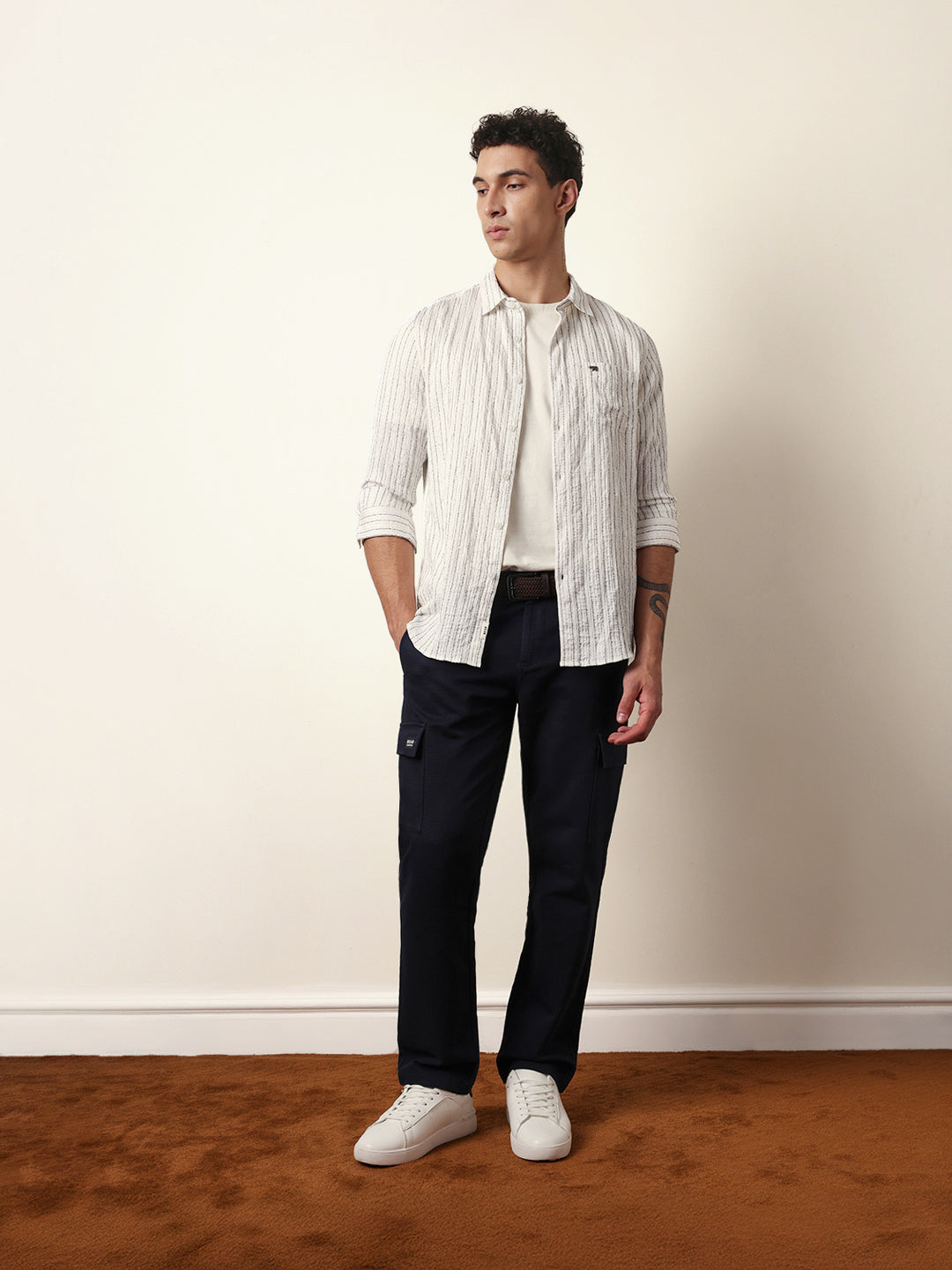 White Vertical Seersucker Pinstripe Slim Fit Casual Shirt