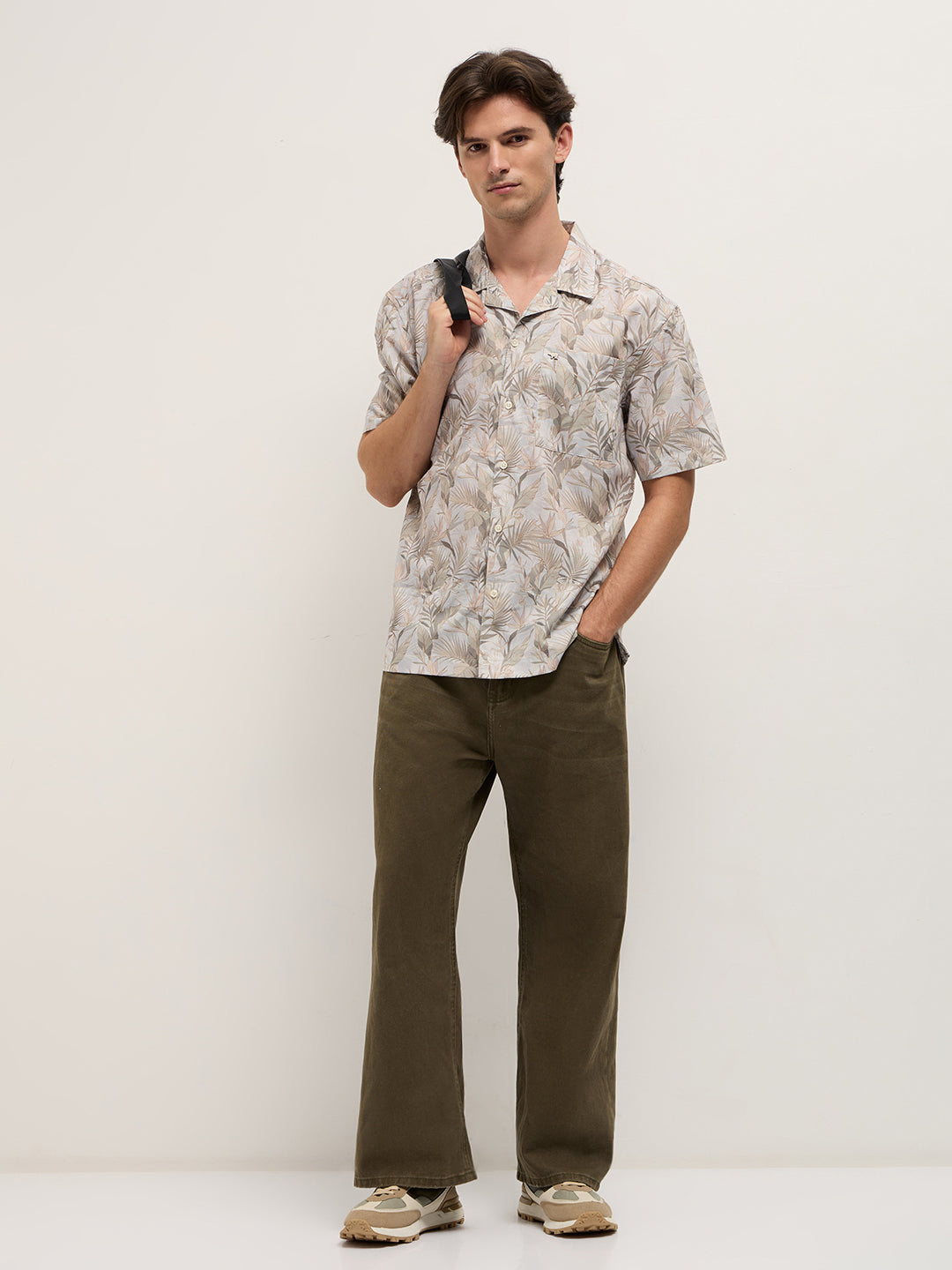 Multicolor Tropical Leaf Print Oversized Fit Half Sleeve Shirt