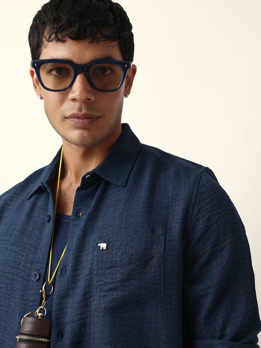 Blue Textured Solid Slim Fit Casual Shirt