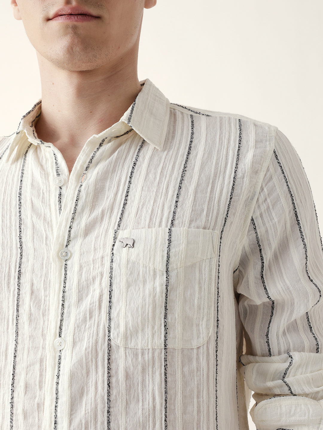 White Vertical Seersucker Pinstripe Slim Fit Casual Shirt