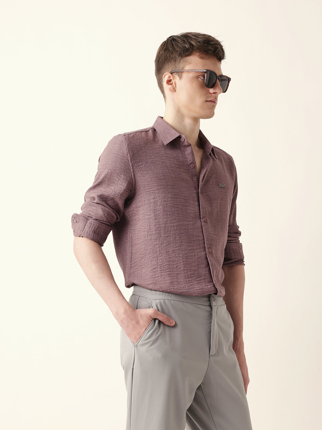 Pink Woven Textured Slim Fit Casual Shirt