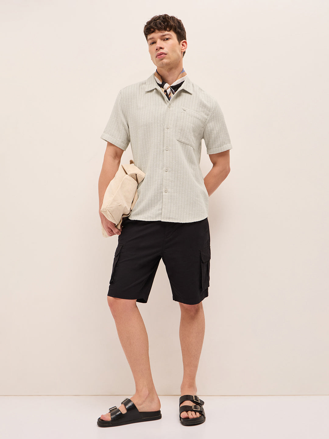 Light Grey Textured Relaxed Fit Half-Sleeve Casual Shirt