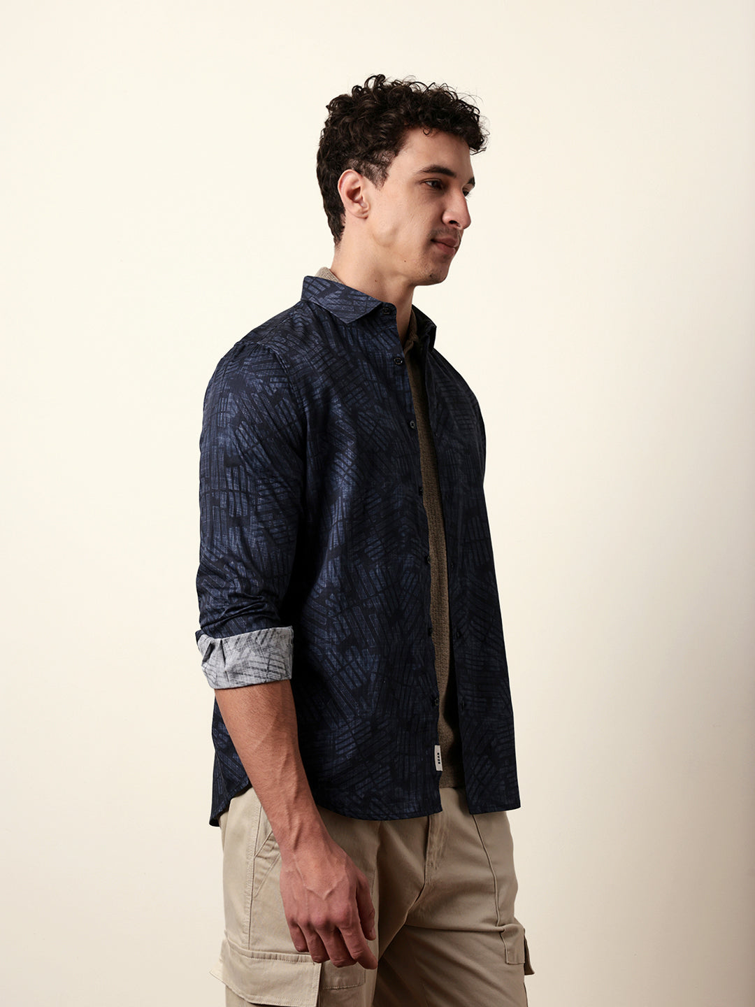 Blue Abstract Geometric Printed Slim Fit Casual Shirt