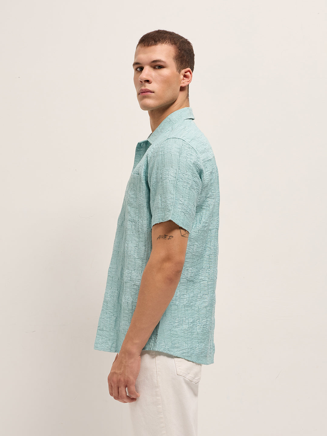 Blue Crinkle Textured Regular Fit Half-Sleeve Casual Shirt