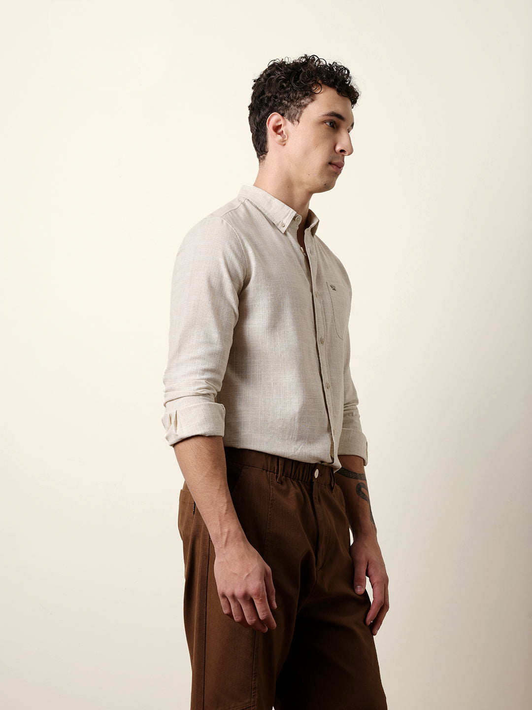 Light Cream Slub-Textured Woven Slim Fit Casual Shirt